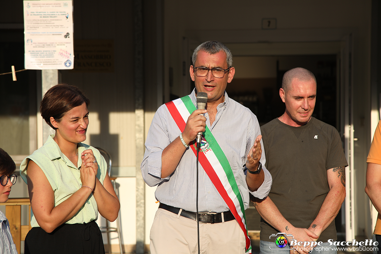 VBS_5390 - Inaugurazione Pizzeria 'Il crìscito'.jpg